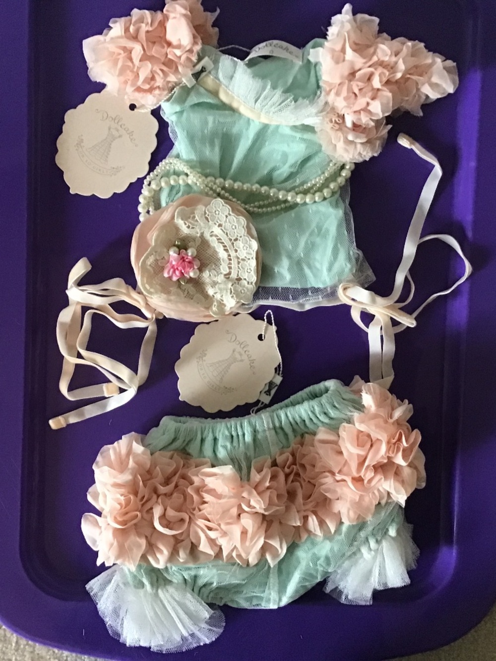 Dollcake newborn photo shoot outfit